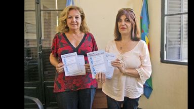 Elsa Andina e Isabel Reinoso celebraron el acuerdo alcanzado. (MINISTERIO DE SALUD)