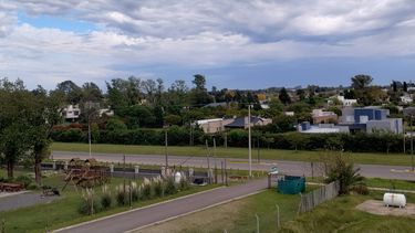 Este viernes, en Pergamino, el día comenzó con cielo parcialmente nublado y condiciones más frescas que las de los días previos. Este viernes, en Pergamino, el día comenzó con cielo parcialmente nublado y condiciones más frescas que las de los días previos.