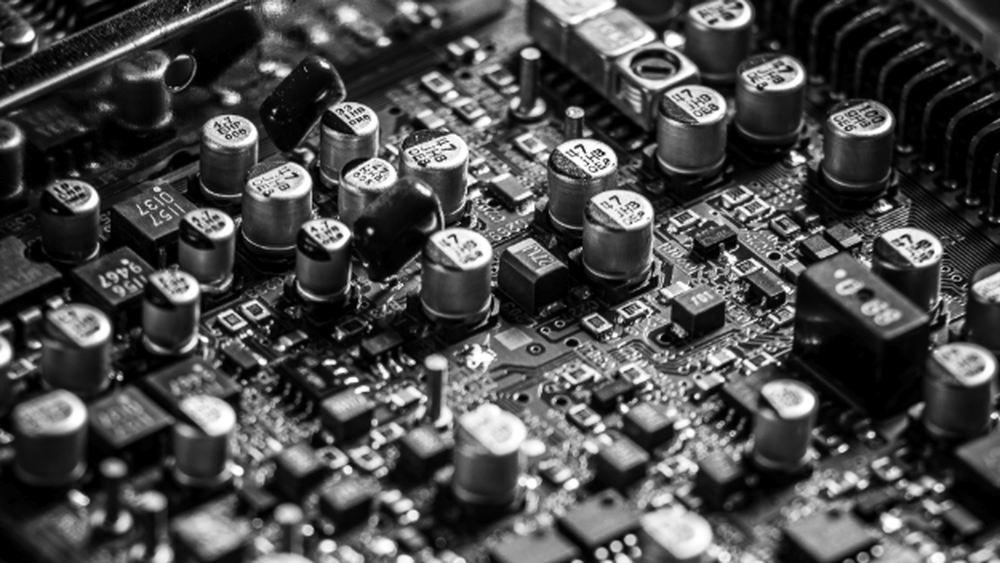 Smartphones, 5G y nuevas tecnologías: la infraestructura de la gratificación instantánea Smartphones, 5G y nuevas tecnologías: la infraestructura de la gratificación instantánea