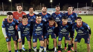 La formación inicial de la selección de Pergamino en el amistoso frente a Racing.