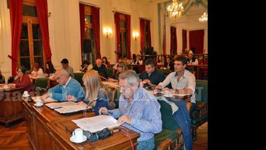 El Concejo Deliberante concretó la decimotercera sesión ordinaria. (LA OPINION)
